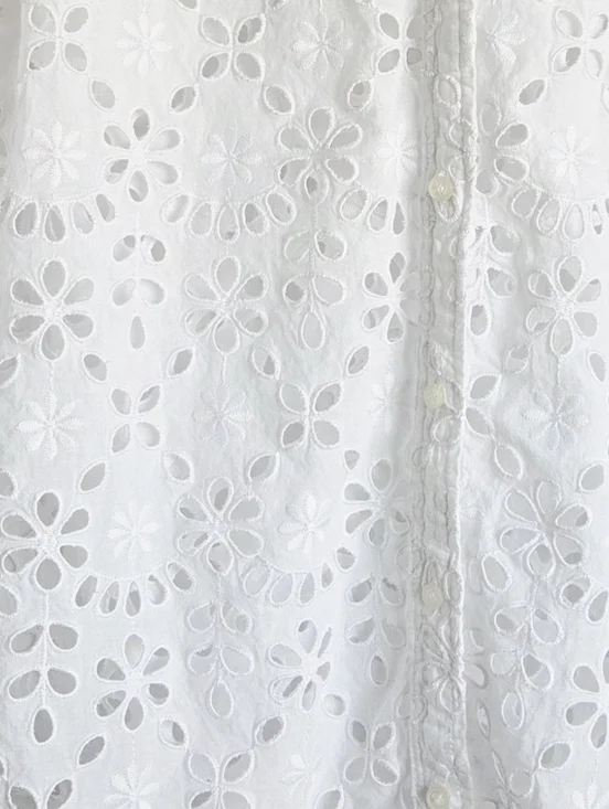 J. Crew ✨️ White Eyelet Button-Down Women's Shirt Size 6 - Picture 12 of 12